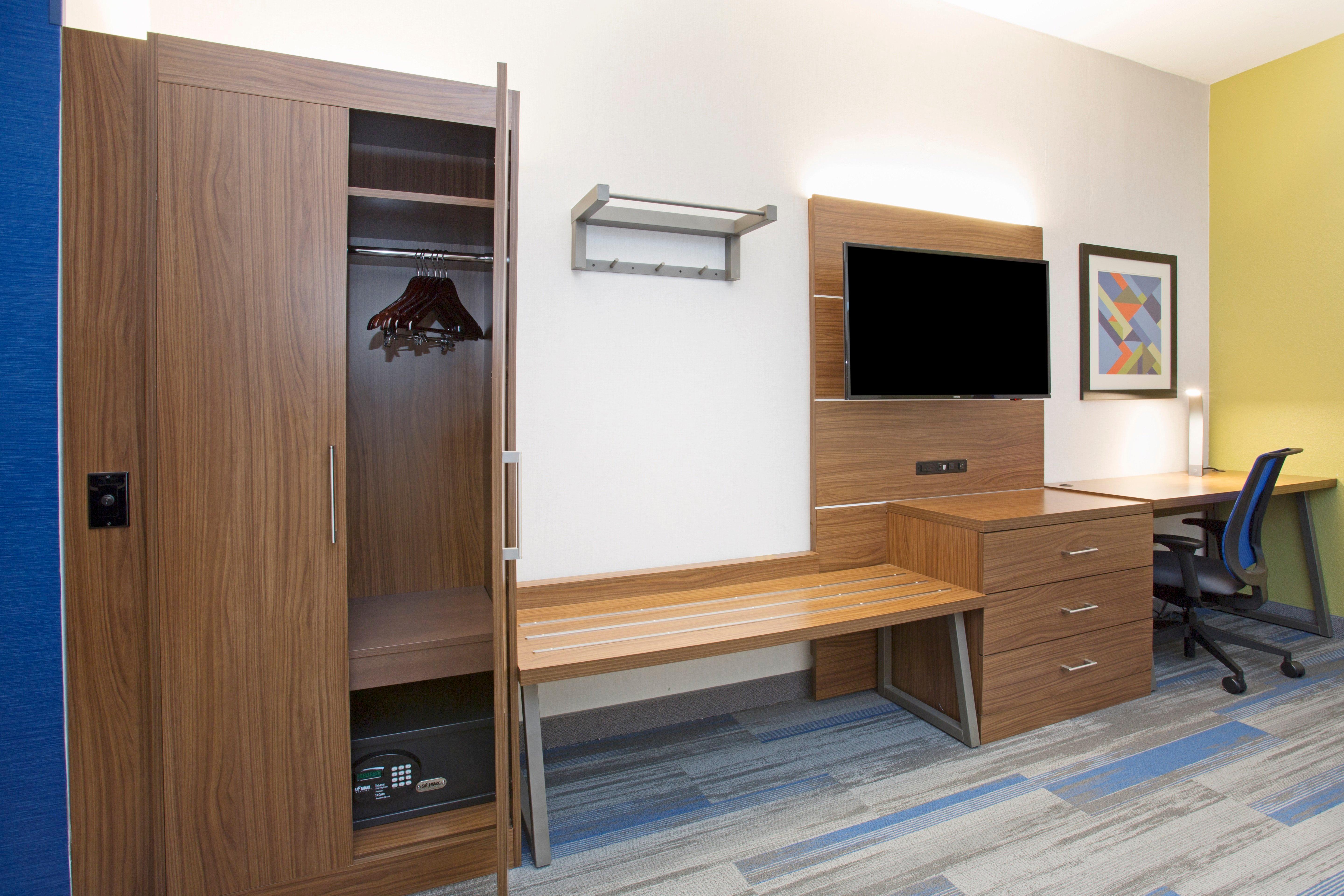 Holiday Inn Express Kansas City - At The Legends! By Ihg Bonner Springs Rom bilde
