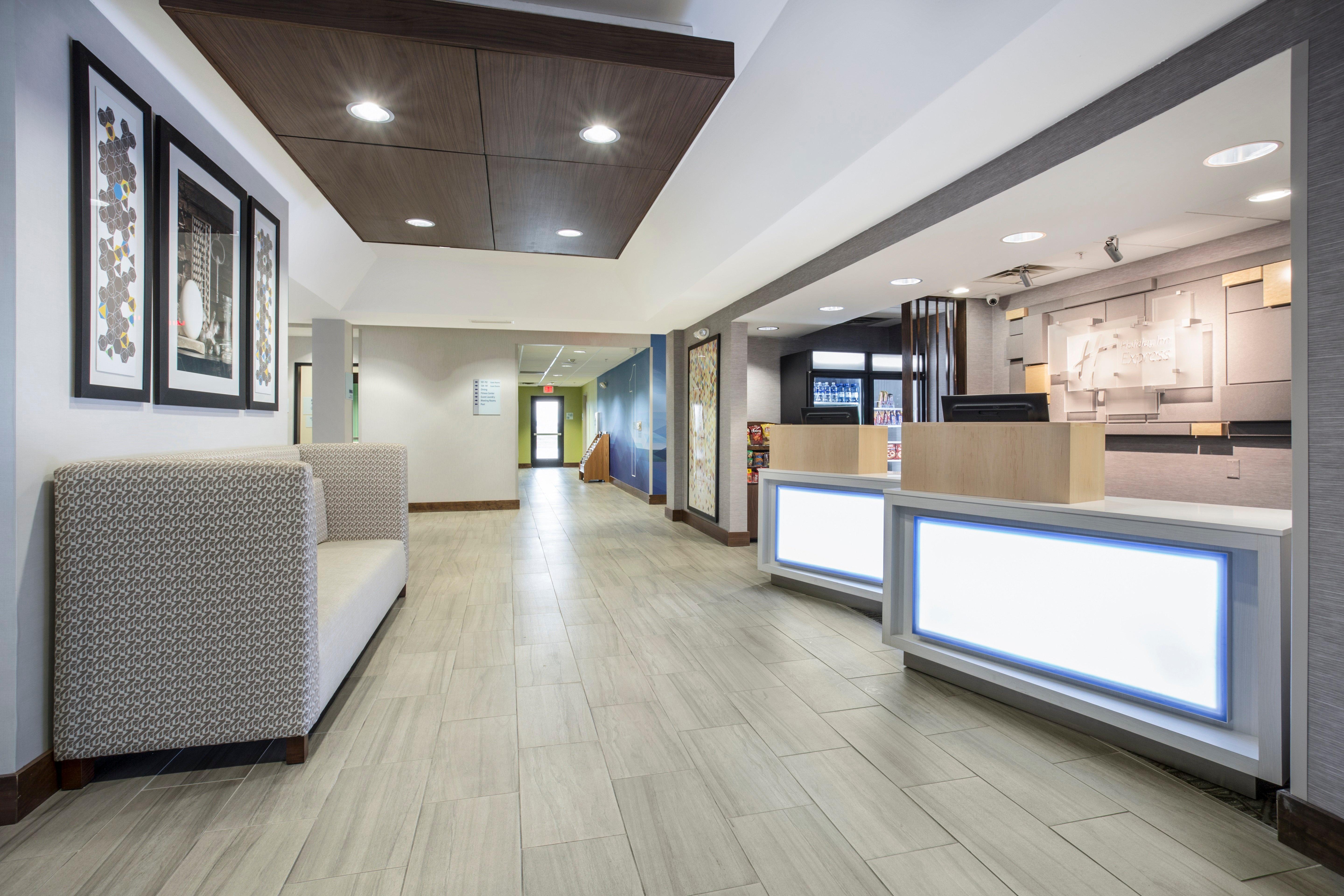 Holiday Inn Express Kansas City - At The Legends! By Ihg Bonner Springs Eksteriør bilde
